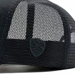 Trucker Hat 11 Trucker Hat -Blauer Store 187 11 detail2 truckerhat